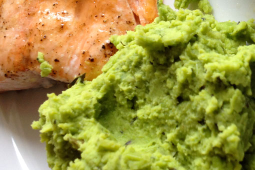 susamlı naneli bezelye püresi